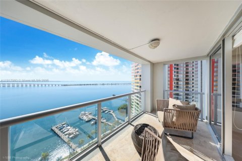 Condominio en venta en Miami, Florida, 2 dormitorios, 157.66 m2 № 1976119 - foto 4