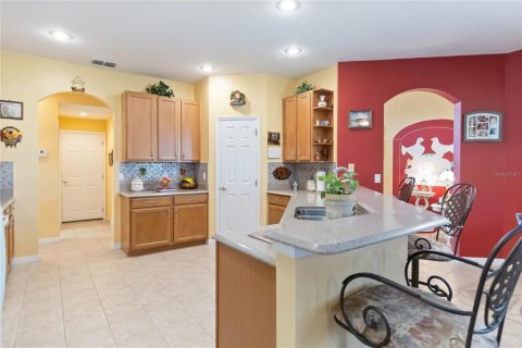 House in Kissimmee, Florida 4 bedrooms, 267.28 sq.m. № 1642710 - photo 13