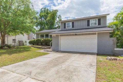 Casa en venta en Brandon, Florida, 3 dormitorios, 167.22 m2 № 1906169 - foto 3