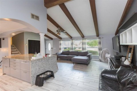 Casa en venta en Brandon, Florida, 3 dormitorios, 167.22 m2 № 1906169 - foto 9