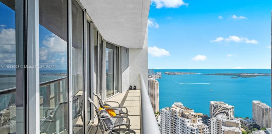 Condominio en Miami, Florida, 2 dormitorios № 1811121
