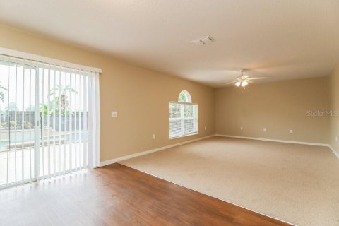 Casa en alquiler en Riverview, Florida, 4 dormitorios, 263.47 m2 № 2149921 - foto 5