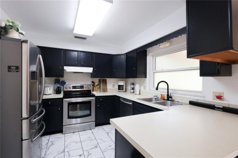 Casa en venta en Haines City, Florida, 2 dormitorios, 130.62 m2 № 1879672 - foto 11