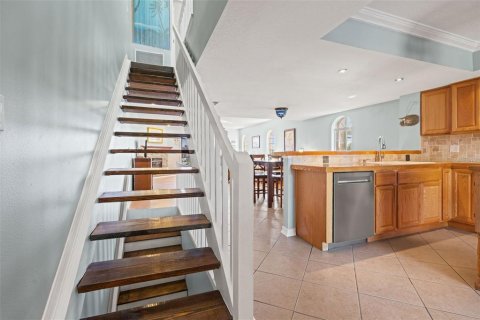 Купить таунхаус в Сент-Питерсберг, Флорида 8 комнат, 153.29м2, № 2151197 - фото 30