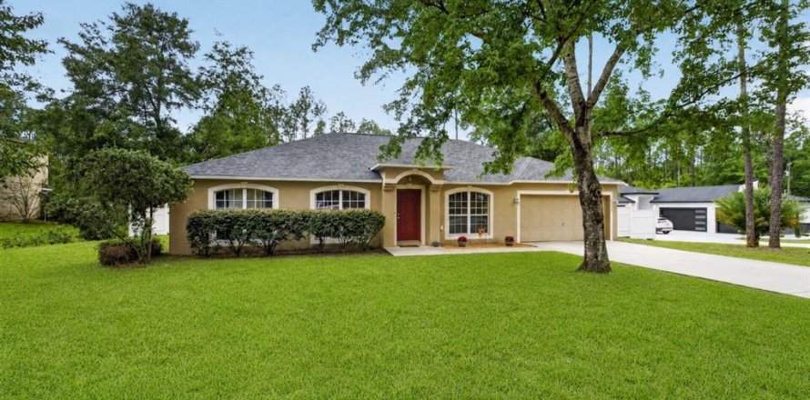 House in Dunnellon, Florida 4 bedrooms, 209.59 sq.m. № 2238525