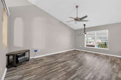 House in Dunnellon, Florida 4 bedrooms, 209.59 sq.m. № 2238525 - photo 9