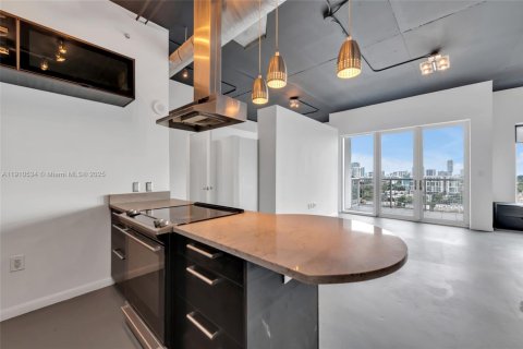 Купить кондоминиум в Майами, Флорида 2 спальни, 92.9м2, № 1966624 - фото 10