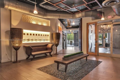 Купить кондоминиум в Майами, Флорида 2 спальни, 92.9м2, № 1966624 - фото 5