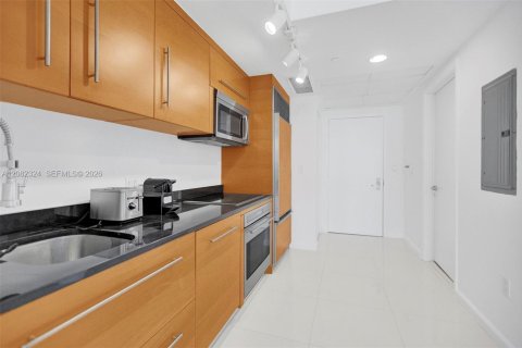 Condominio en alquiler en Miami, Florida, 50.72 m2 № 2345723 - foto 16