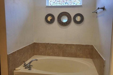 Casa en venta en Port St. Lucie, Florida, 3 dormitorios, 170.66 m2 № 2365219 - foto 28