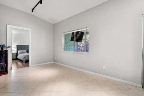 Casa en venta en Port St. Lucie, Florida, 3 dormitorios, 170.66 m2 № 2365219 - foto 14