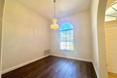 Casa en alquiler en Tampa, Florida, 4 dormitorios, 221.11 m2 № 1916115 - foto 4
