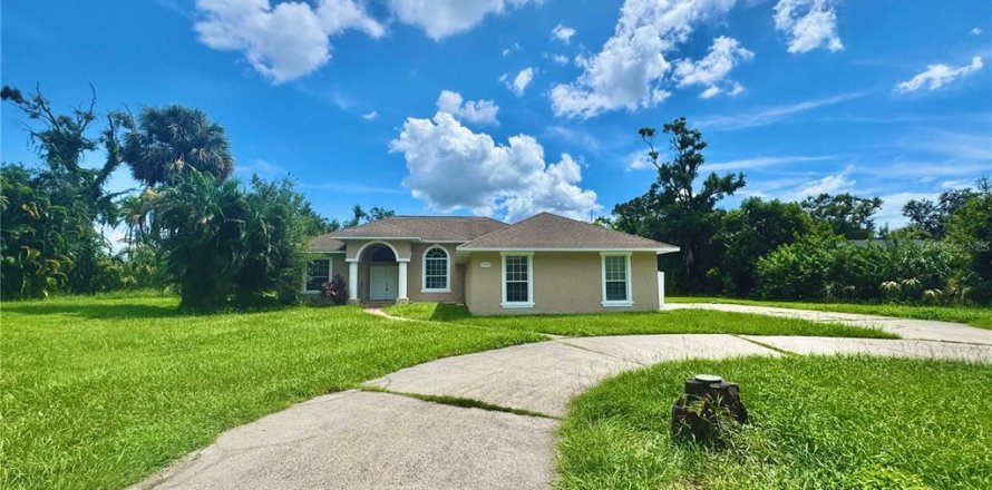Casa en Tampa, Florida 4 dormitorios, 221.11 m2 № 1916115