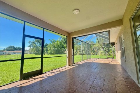 Casa en alquiler en Tampa, Florida, 4 dormitorios, 221.11 m2 № 1916115 - foto 27