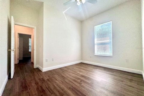 Casa en alquiler en Tampa, Florida, 4 dormitorios, 221.11 m2 № 1916115 - foto 22