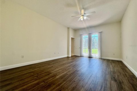 Casa en alquiler en Tampa, Florida, 4 dormitorios, 221.11 m2 № 1916115 - foto 12