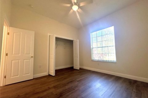 Casa en alquiler en Tampa, Florida, 4 dormitorios, 221.11 m2 № 1916115 - foto 18