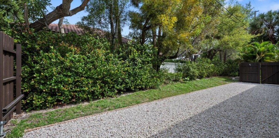 Immobilier commercial à North Palm Beach, Floride 3 chambres, 170.57 m2 № 1091991
