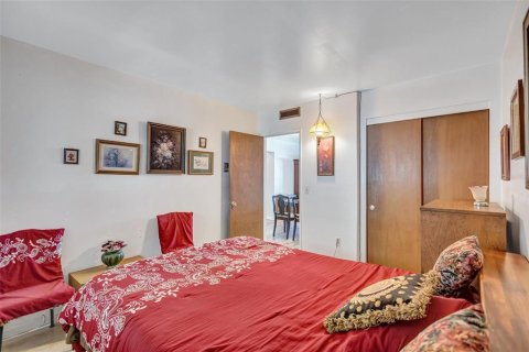 Copropriété à vendre à Saint Petersburg, Floride: 2 chambres, 74.32 m2 № 2150861 - photo 10