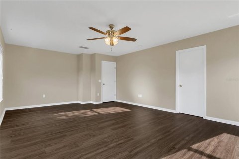 House in Kissimmee, Florida 3 bedrooms, 215.63 sq.m. № 1822363 - photo 10