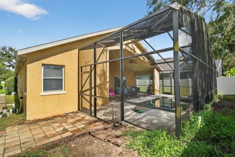 House in Tavares, Florida 4 bedrooms, 176.7 sq.m. № 1918893 - photo 4