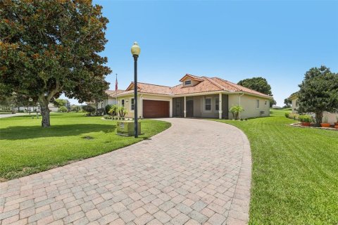 House in Deer Island, Florida 3 bedrooms, 198.44 sq.m. № 2197949 - photo 2