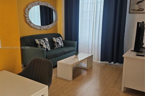 Купить кондоминиум в Майами-Бич, Флорида 2 спальни, 62.89м2, № 1982377 - фото 8