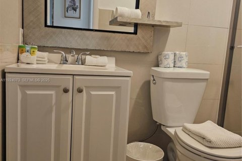 Купить кондоминиум в Майами-Бич, Флорида 2 спальни, 62.89м2, № 1982377 - фото 22