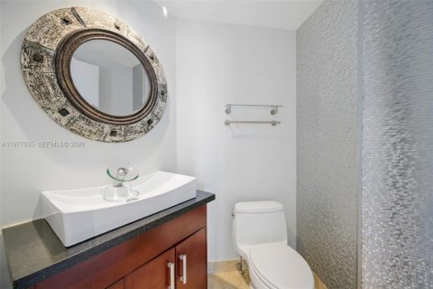 Купить кондоминиум в Майами, Флорида 2 спальни, 174.47м2, № 2041701 - фото 11