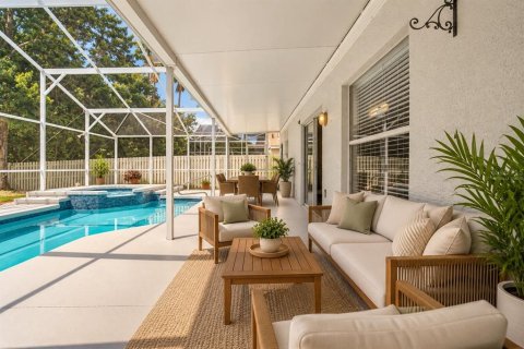 House in Orlando, Florida 3 bedrooms, 153.47 sq.m. № 2398884 - photo 2