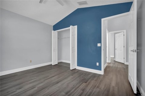 House in Orlando, Florida 3 bedrooms, 153.47 sq.m. № 2398884 - photo 12