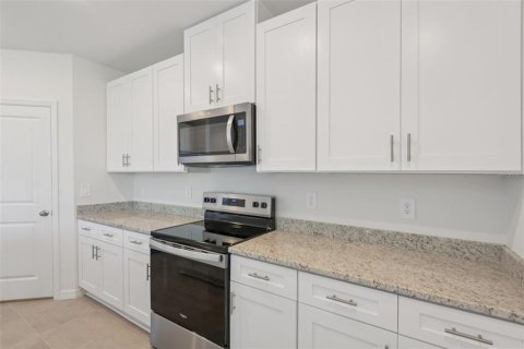 Villa ou maison à vendre à Dade City, Floride: 4 chambres, 217.39 m2 № 2219103 - photo 13