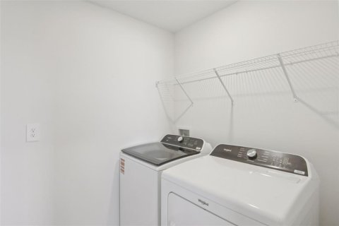 Villa ou maison à vendre à Dade City, Floride: 4 chambres, 217.39 m2 № 2219103 - photo 22