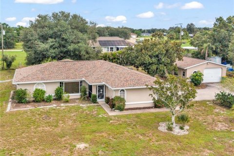 House in Punta Gorda, Florida 2 bedrooms, 143.44 sq.m. № 2275503