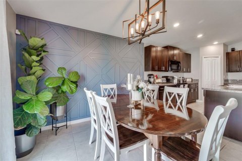 House in Sun City Center, Florida 4 bedrooms, 179.86 sq.m. № 1774957 - photo 19