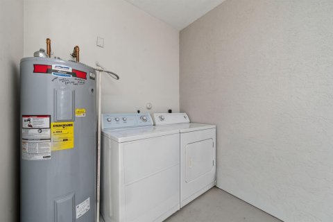 Touwnhouse à vendre à Wellington, Floride: 3 chambres, 177.16 m2 № 2146304 - photo 26