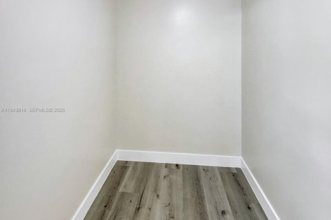 Townhouse in Cooper City, Florida 3 bedrooms, 125.42 sq.m. № 2005676 - photo 23