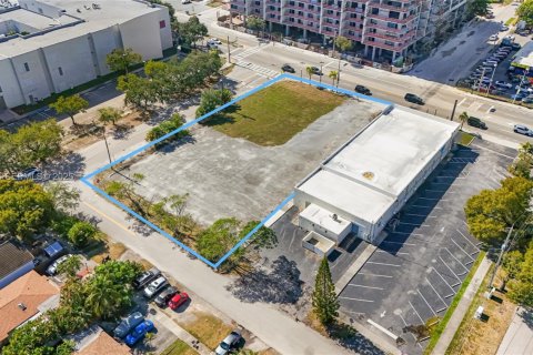 Commercial property in Hollywood, Florida № 2059888 - photo 14