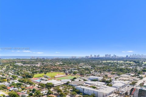 Commercial property in Hollywood, Florida № 2059888 - photo 9