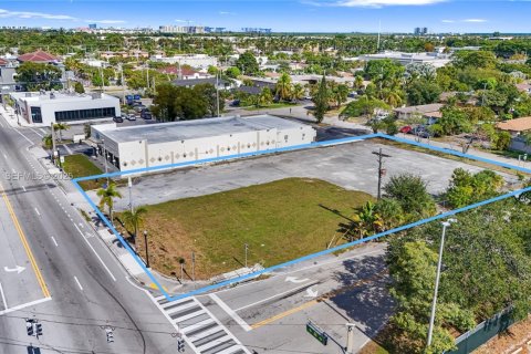 Commercial property in Hollywood, Florida № 2059888 - photo 7