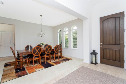 House in Orlando, Florida 4 bedrooms, 336.58 sq.m. № 1525356 - photo 7