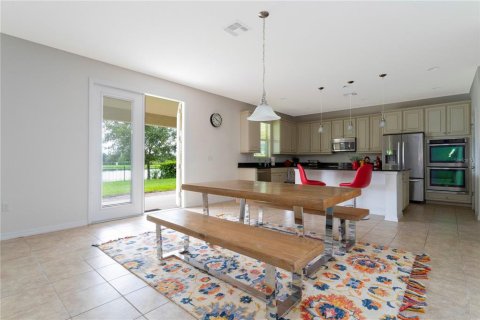 House in Orlando, Florida 4 bedrooms, 336.58 sq.m. № 1525356 - photo 11