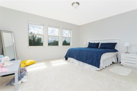 House in Orlando, Florida 4 bedrooms, 336.58 sq.m. № 1525356 - photo 23