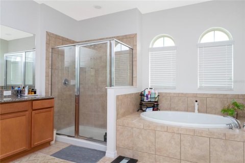 House in Orlando, Florida 4 bedrooms, 336.58 sq.m. № 1525356 - photo 27