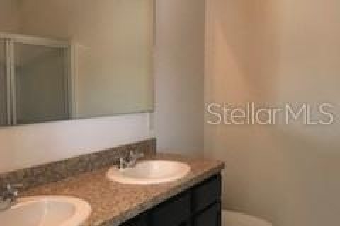 Adosado en alquiler en Davenport, Florida, 3 dormitorios, 160.16 m2 № 1906786 - foto 5