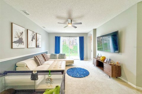 Casa en venta en Orlando, Florida, 4 dormitorios, 236.9 m2 № 2151285 - foto 2