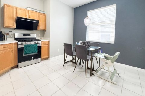 Casa en venta en Orlando, Florida, 4 dormitorios, 236.9 m2 № 2151285 - foto 10