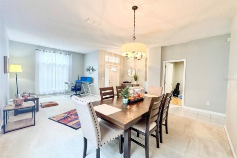 Casa en venta en Orlando, Florida, 4 dormitorios, 236.9 m2 № 2151285 - foto 6