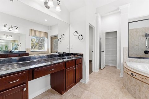 Casa en venta en Brooksville, Florida, 3 dormitorios, 319.49 m2 № 2142051 - foto 20