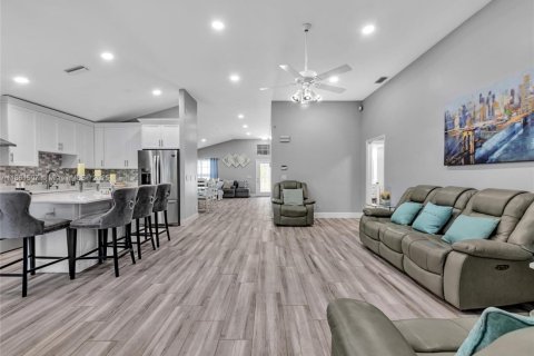 House in West Palm Beach, Florida 3 bedrooms, 162.76 sq.m. № 1890727 - photo 20